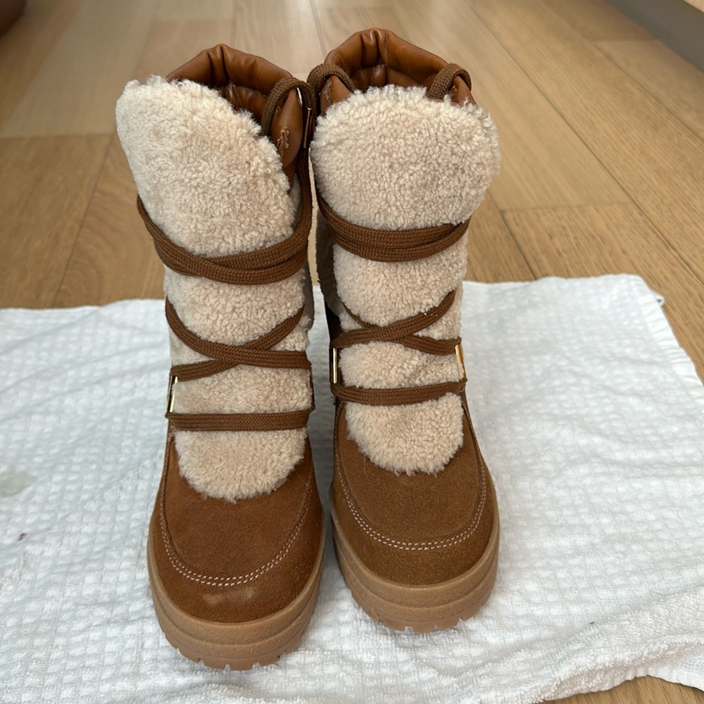 See by Chloe Sheerling Heeled Bootie Size 7